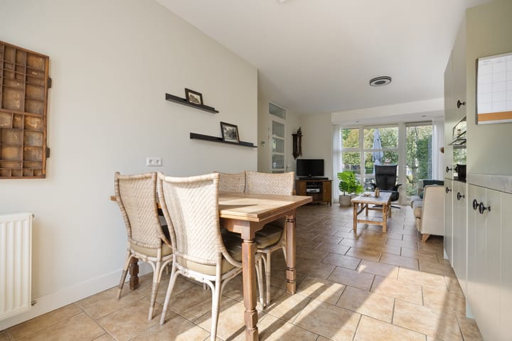 Tussenwoning te koop: Tromplaan 2, Voorthuizen