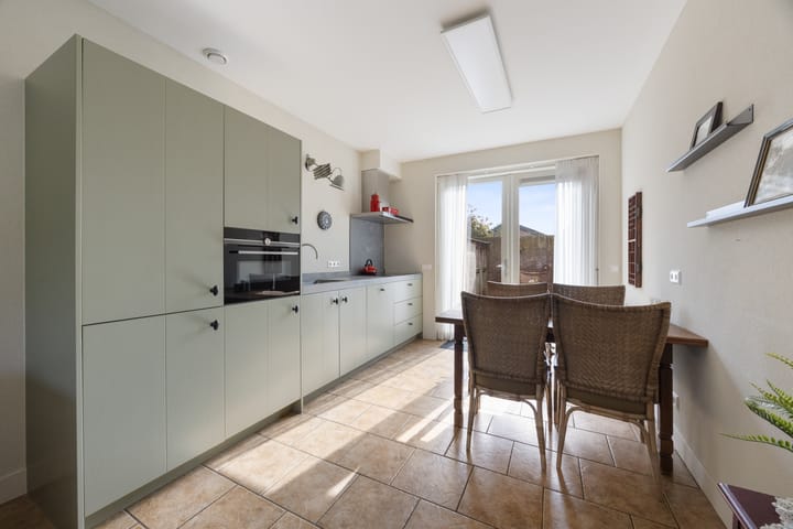 Tussenwoning te koop: Tromplaan 2, Voorthuizen