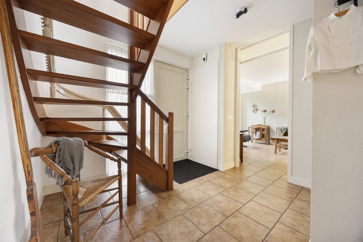 Tussenwoning te koop: Tromplaan 2, Voorthuizen