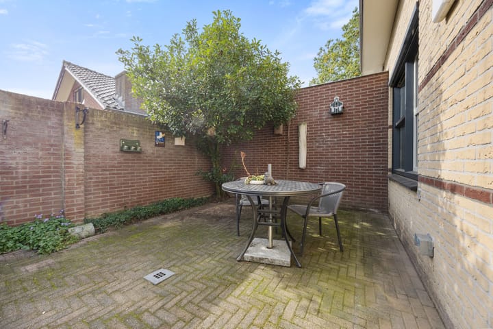 Tussenwoning te koop: Tromplaan 2, Voorthuizen