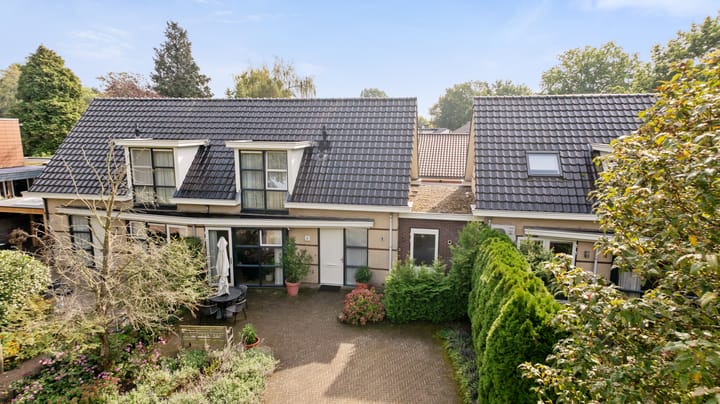 Tussenwoning te koop: Tromplaan 2, Voorthuizen