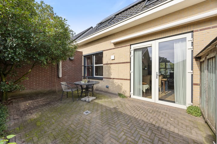 Tussenwoning te koop: Tromplaan 2, Voorthuizen