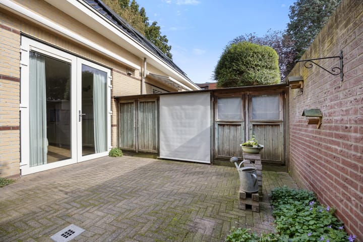 Tussenwoning te koop: Tromplaan 2, Voorthuizen