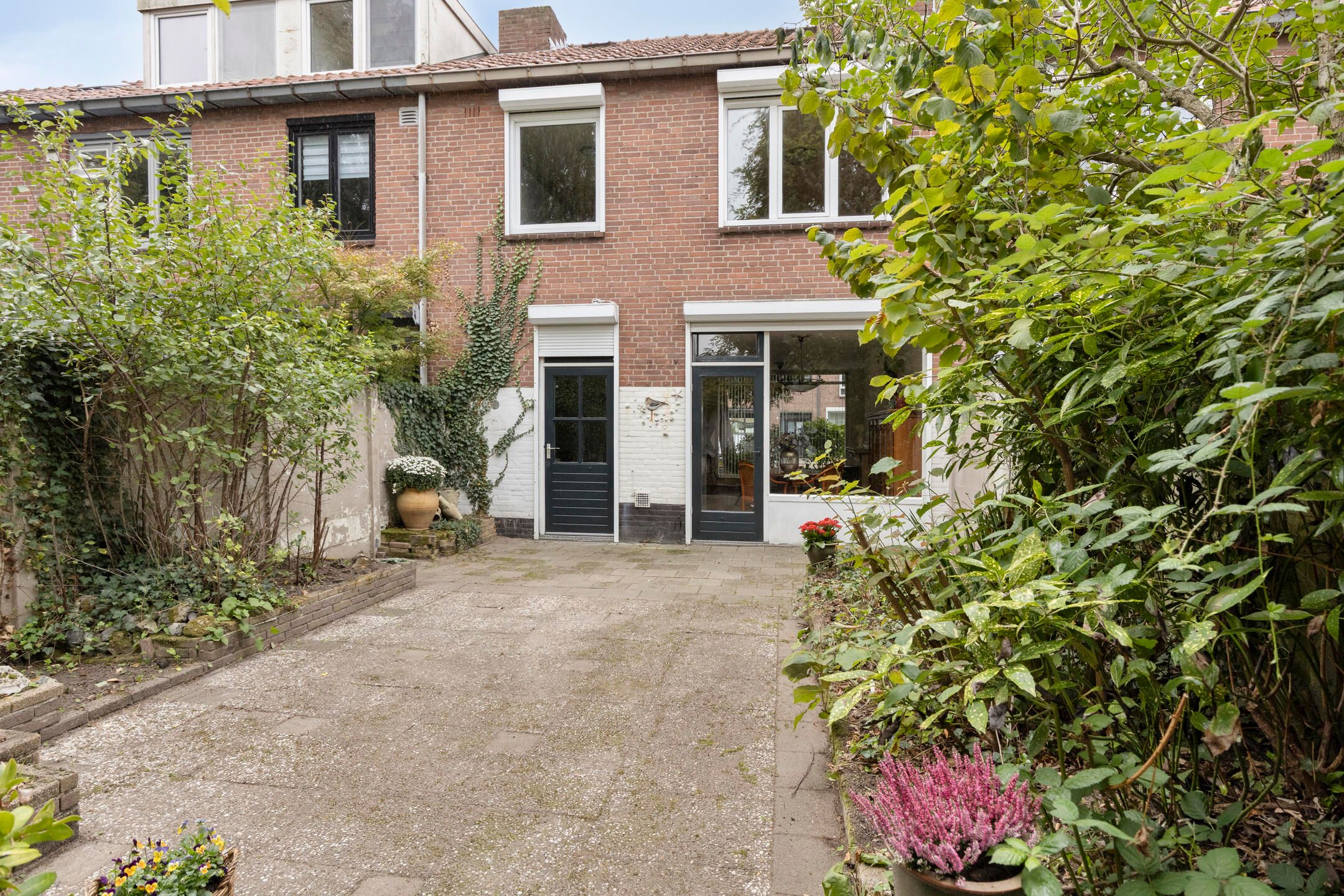 Photo 9 of Christiaan Huygensstraat 13