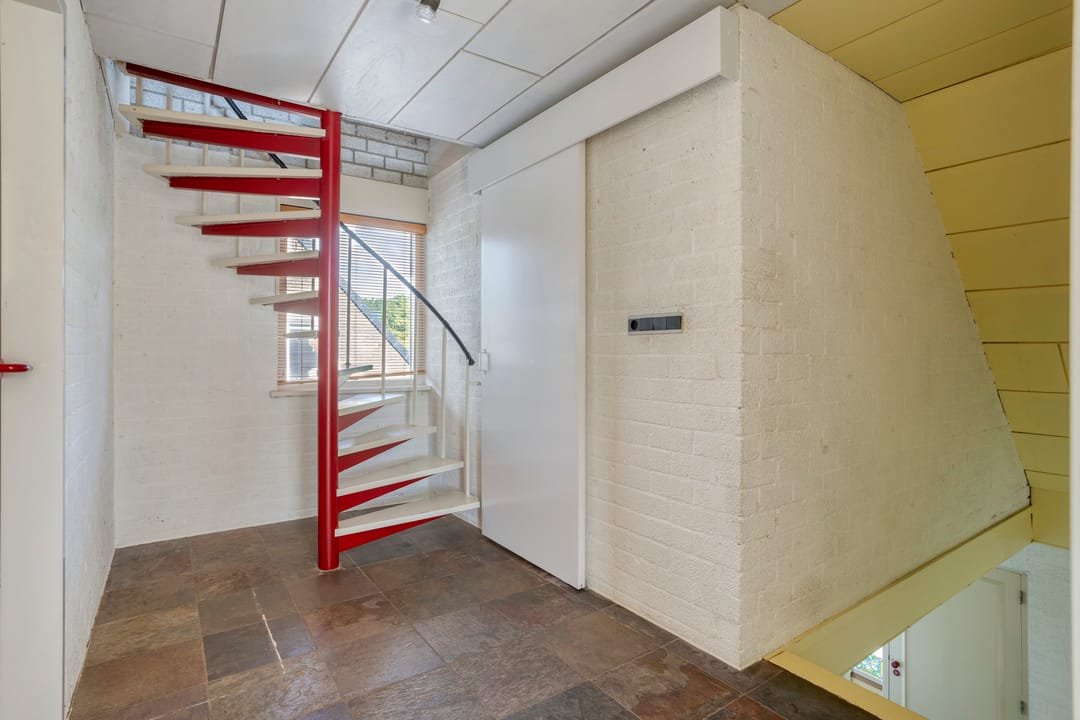 Photo 22 of Eeuw Driessestraat 12