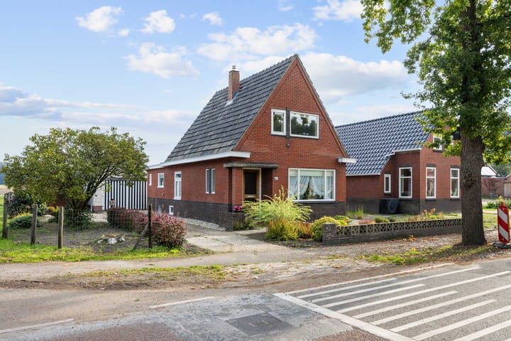 Photo 2 of Meenteweg 67