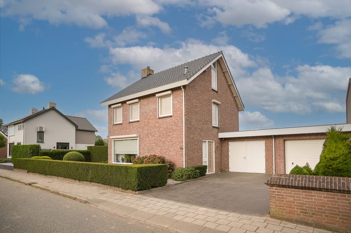 Photo 2 of Molenstraat 11-A