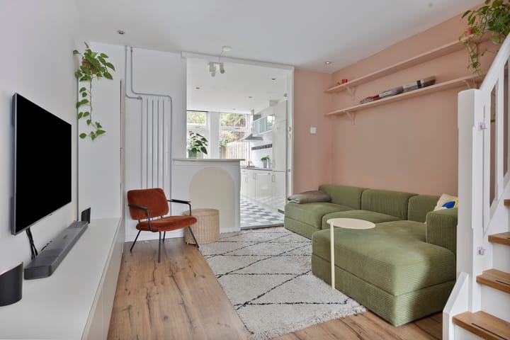 Photo 2 of Oranjeboomstraat 63