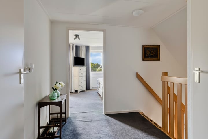 Vrijstaande woning te koop: de Terp 5, Sneek