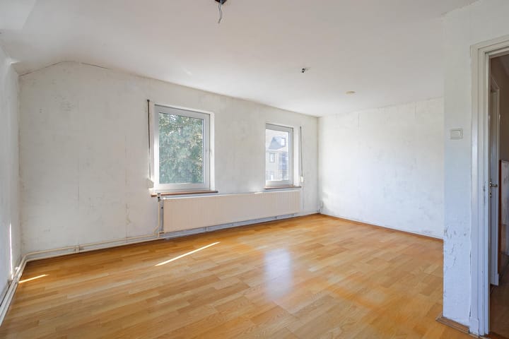 Vrijstaande woning te koop: Hoogenweg 10, Stein