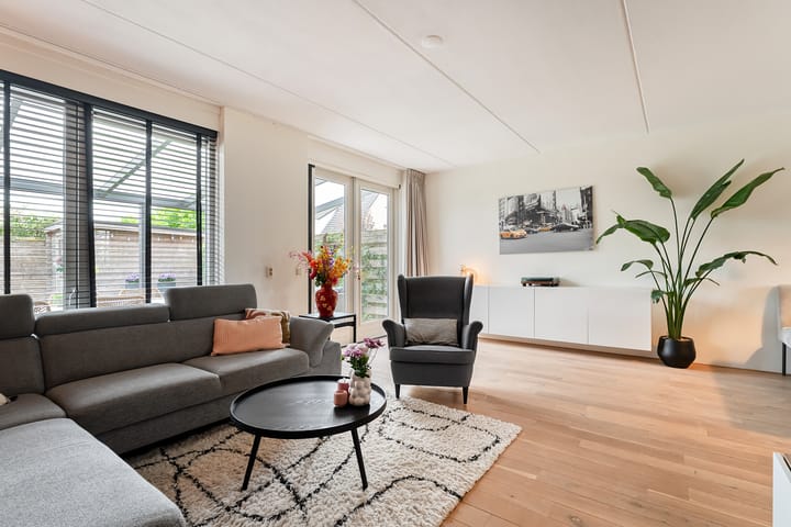 Tussenwoning te koop: Jan Tooropstraat 21, Ommen