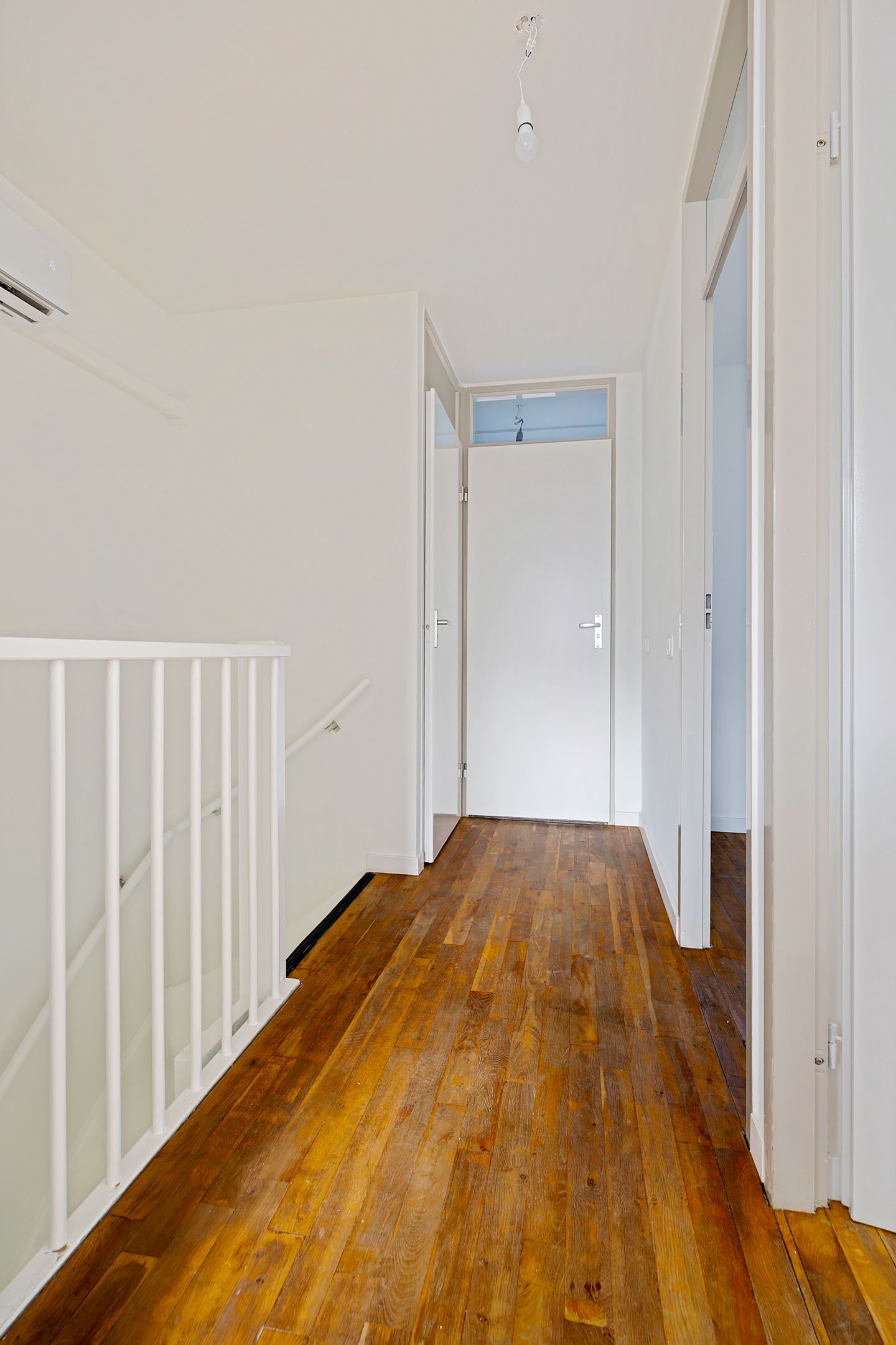Photo 21 of Asterstraat 37