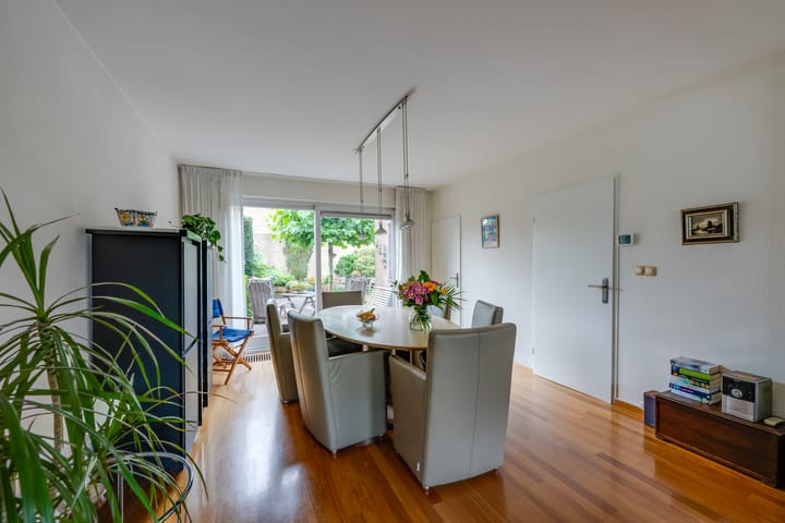 Tussenwoning te koop: Vogelbos 51, Prinsenbeek