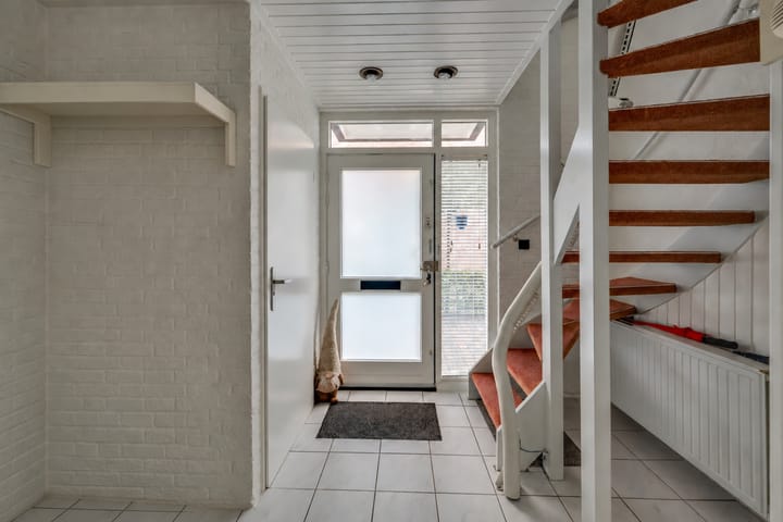Tussenwoning te koop: Vogelbos 51, Prinsenbeek