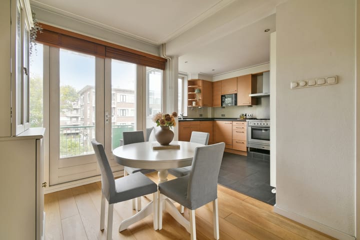 Foto 4 van Anton Verheijstraat 9-3