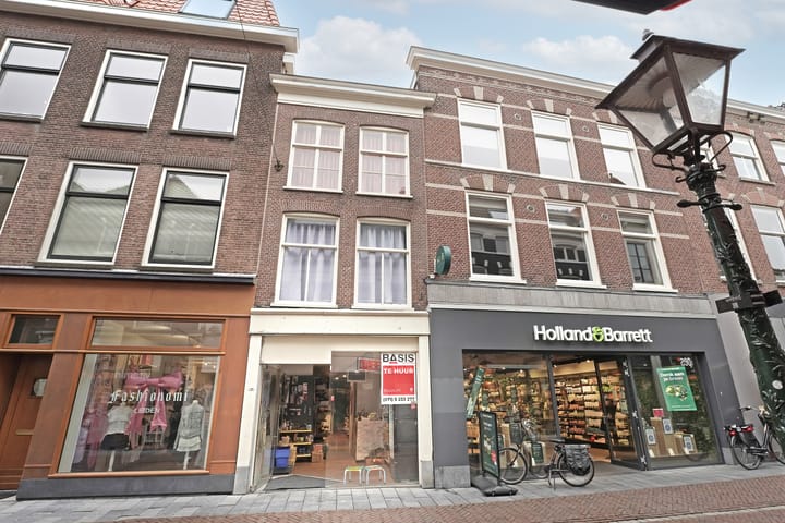Haarlemmerstraat 148, Leiden