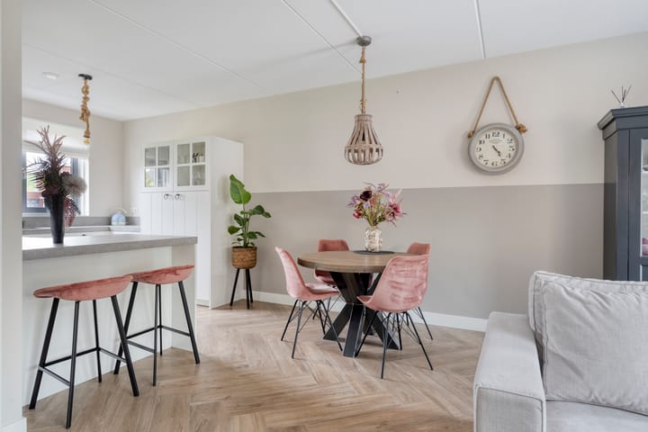 Tussenwoning te koop: Tinbergenplantsoen 37, Zaltbommel