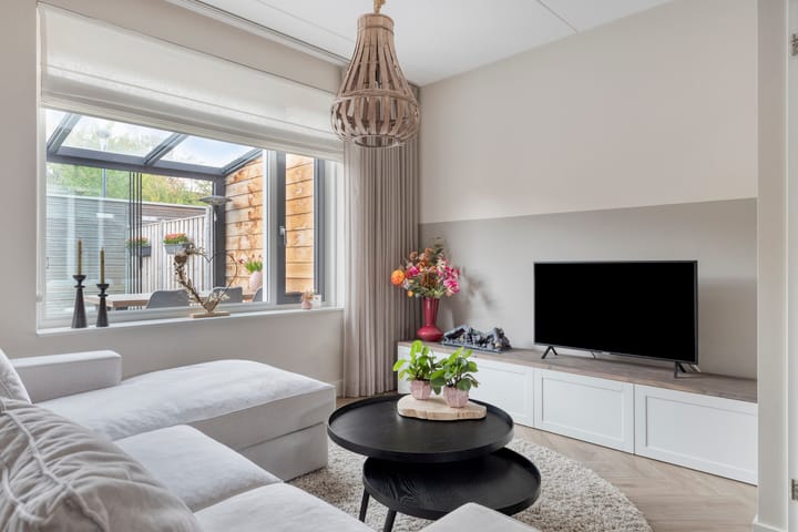 Tussenwoning te koop: Tinbergenplantsoen 37, Zaltbommel