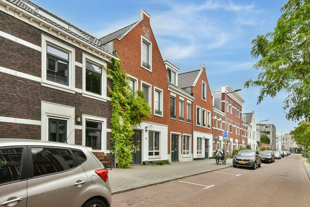 Photo 2 of Catharinastraat 18