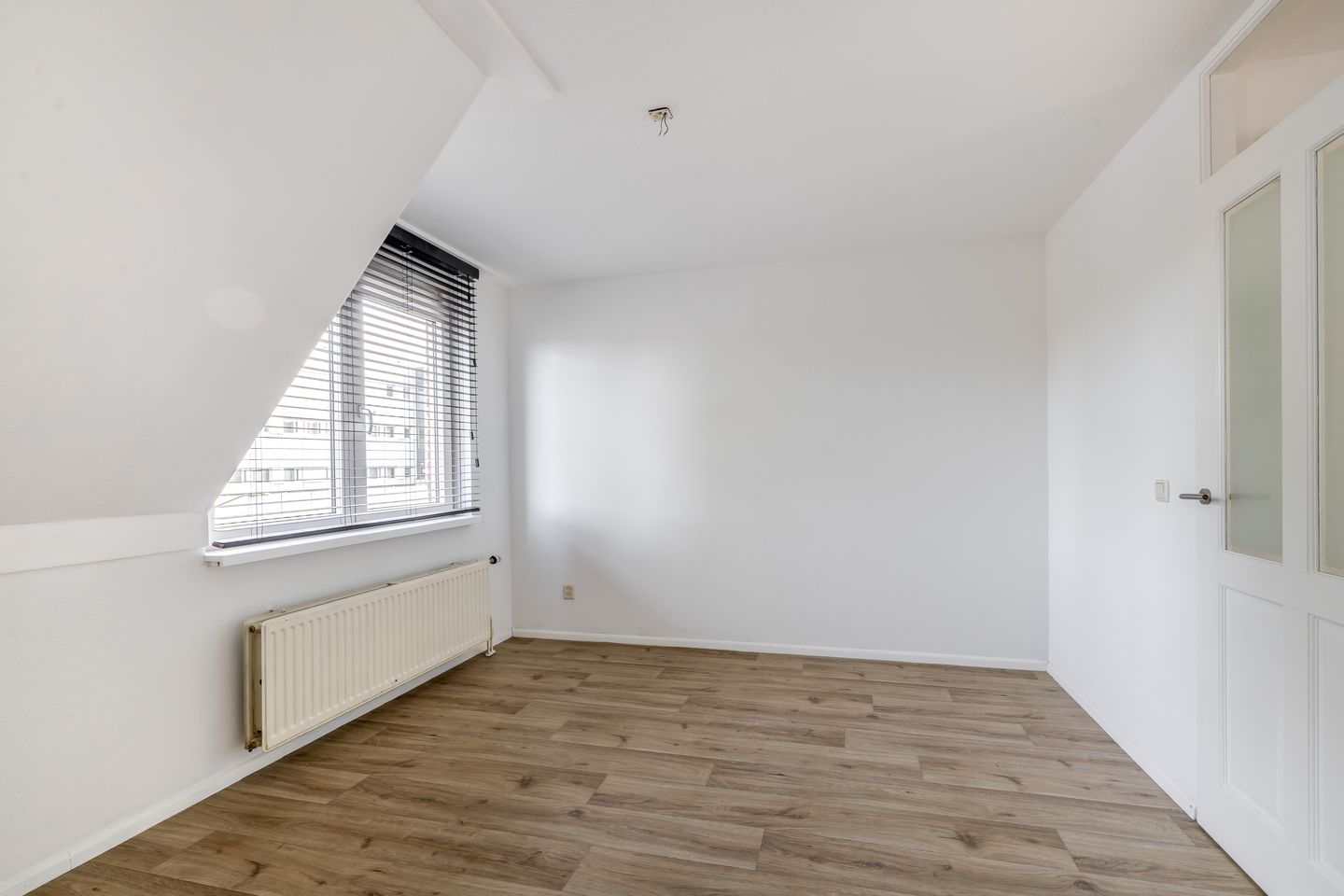 Photo 19 of Craneveldstraat 183