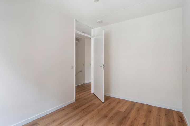 Tussenwoning te huur: Boterstraat 43, Schiedam