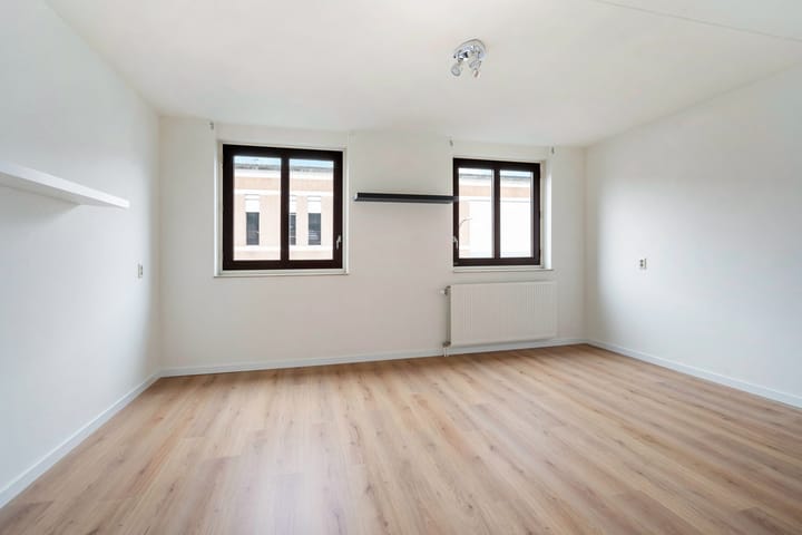 Tussenwoning te huur: Boterstraat 43, Schiedam