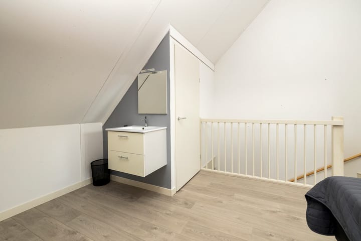 Tussenwoning te koop: Van Bergenhenegouwenlaan 3, Poeldijk