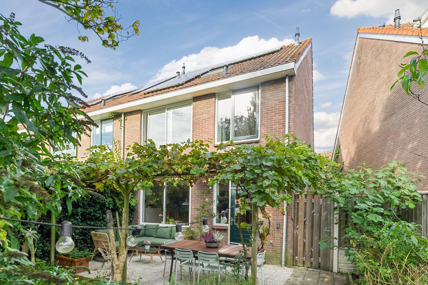 Photo 1 of P.L. Takstraat 20
