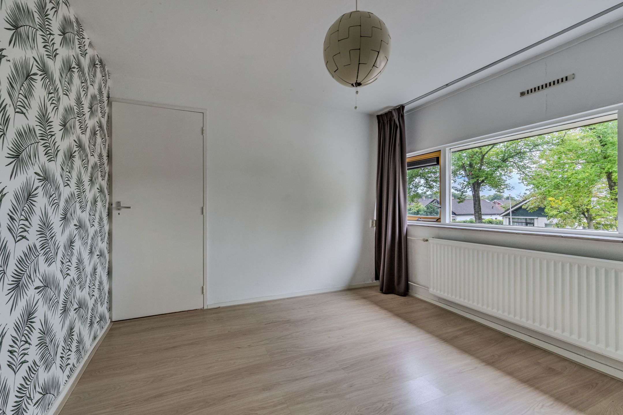 Foto 18 van F. Domela Nieuwenhuisstraat 47