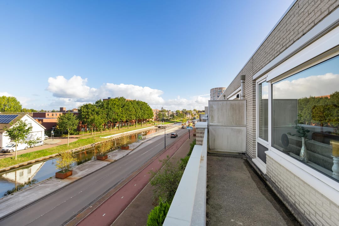 Photo 31 of Burgemeester de Dreuplein 86