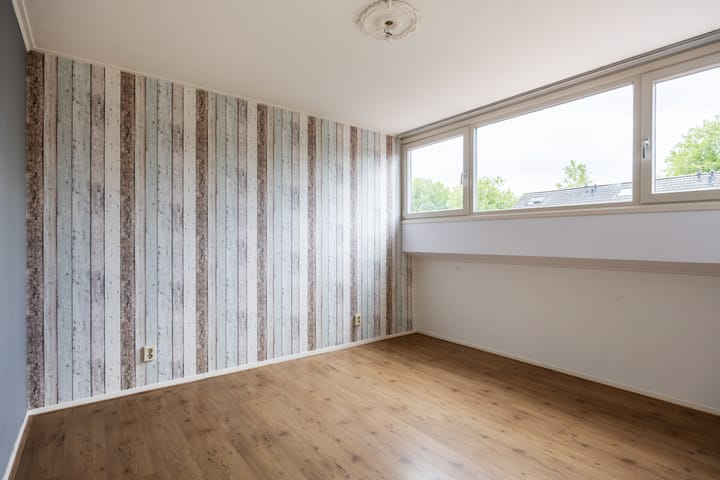 Tussenwoning te koop: Dorprichterstraat 23, Oosterwolde (Fr)