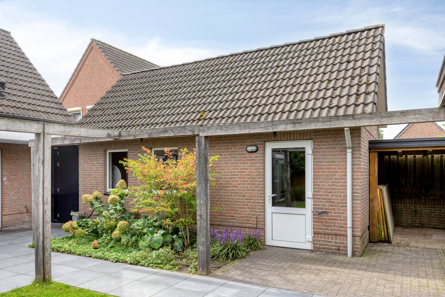 Foto 40 van Den Wingerd 2