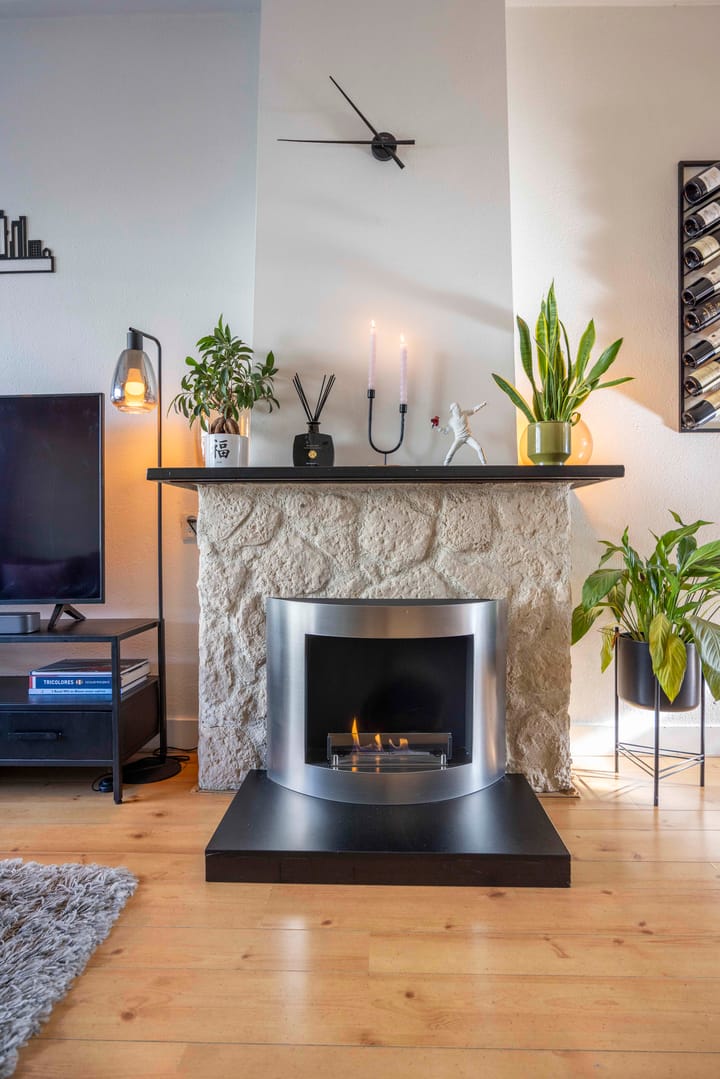 Tussenwoning te koop: Jan Maurits van Nassaustraat 12, Tilburg