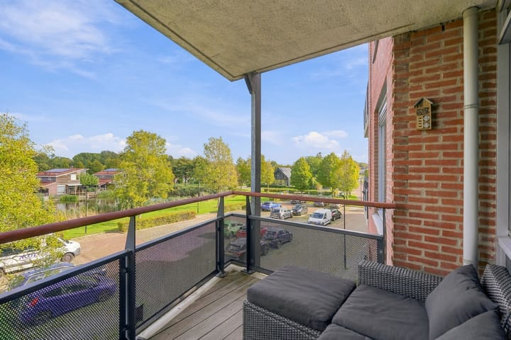 Appartement te koop: Tjaarlingermeer 64, Heerhugowaard