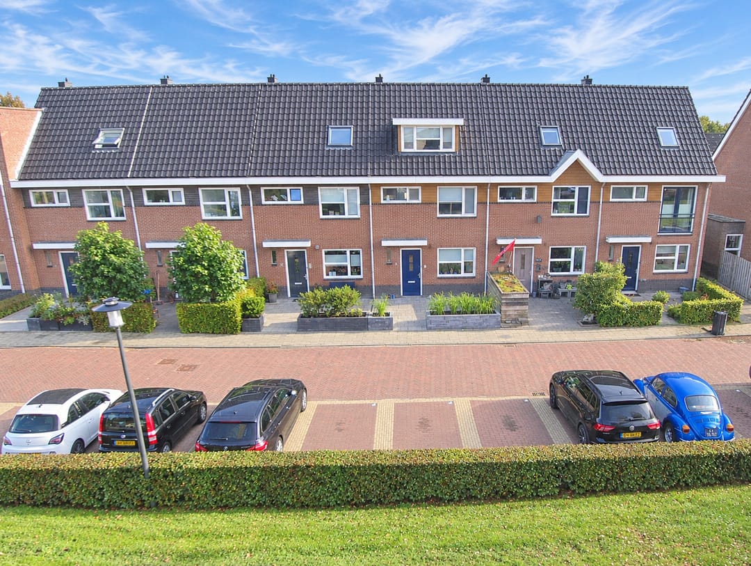 Foto 1 van Hoefsmid 9