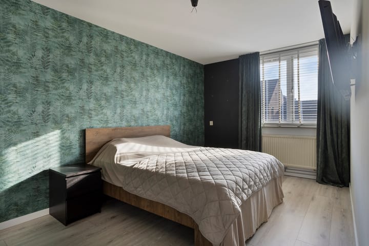 Hoekwoning te koop: Burgemeester van Heesbeenstraat 36, Vlijmen
