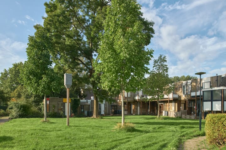 Tussenwoning te koop: De Twee Gebroeders 275, Drachten
