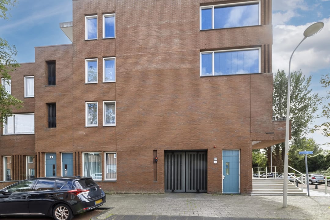 Foto 43 van Van der Hoogenhof 9