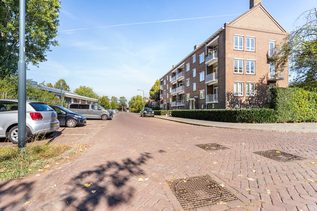 Photo 32 of Koraalstraat 33-B