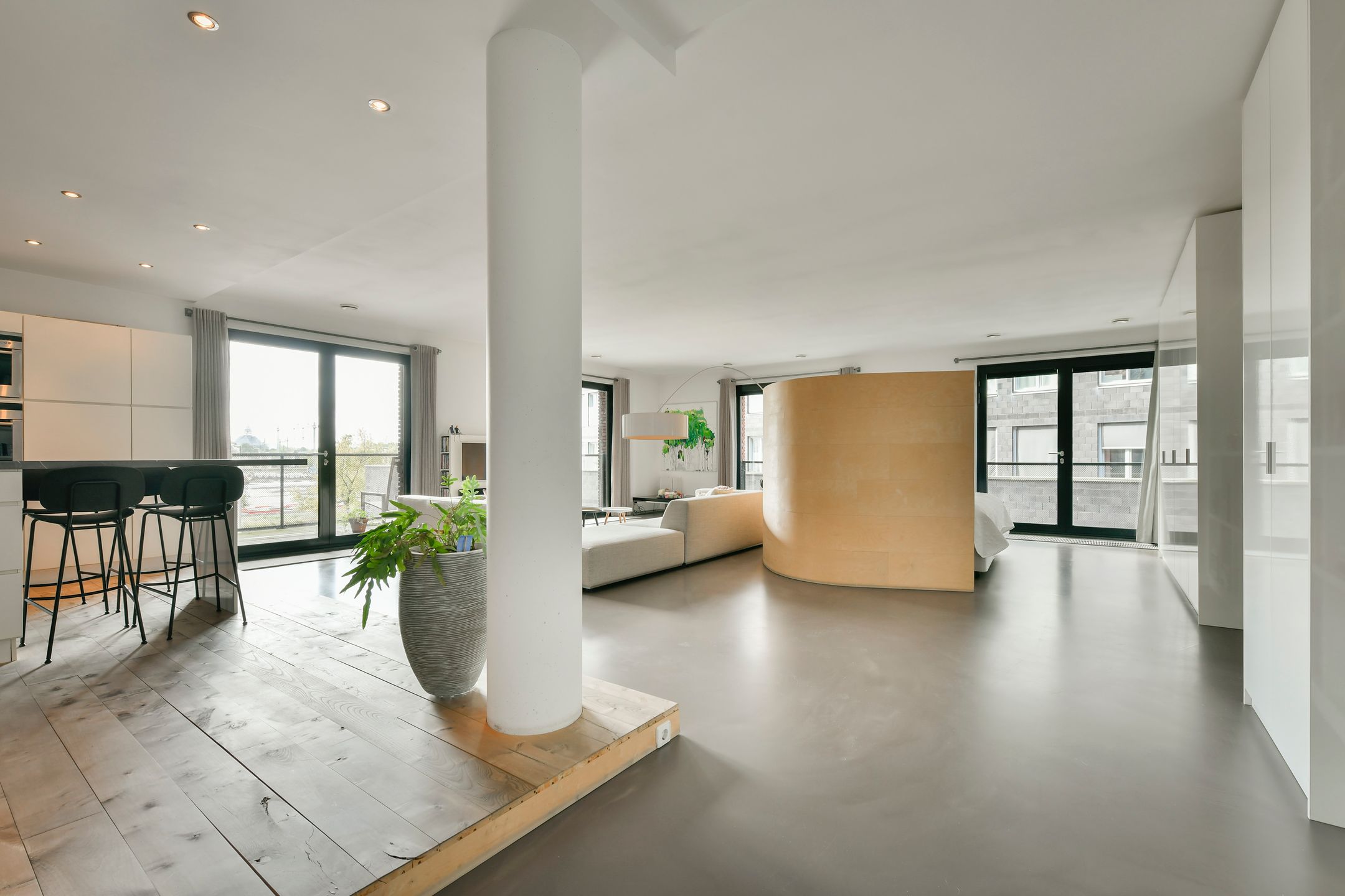 Photo 9 of Purperhoedenveem 32