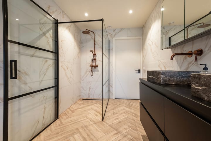 Tussenwoning te koop: Hillegondaplein 19, Rotterdam