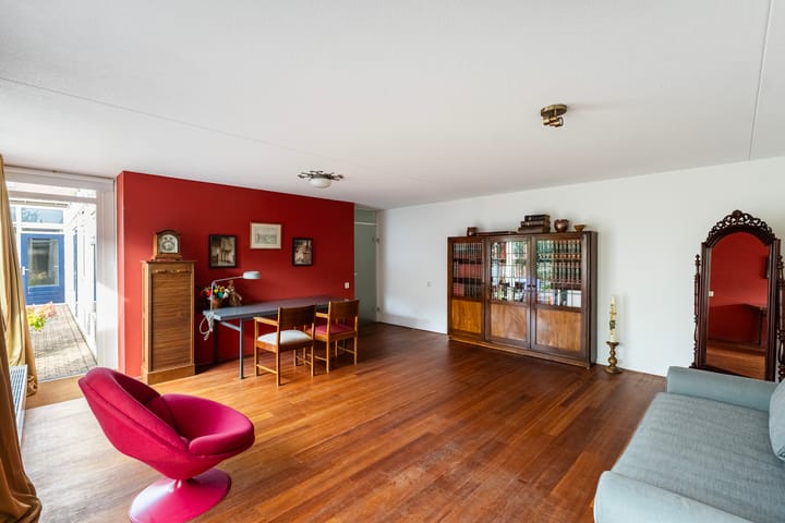 Tussenwoning te koop: Lünenstraat 11, Zwolle