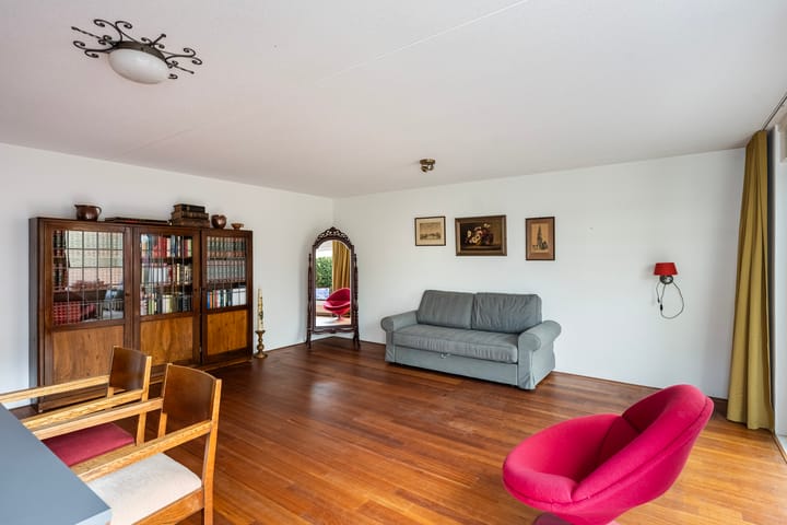 Tussenwoning te koop: Lünenstraat 11, Zwolle