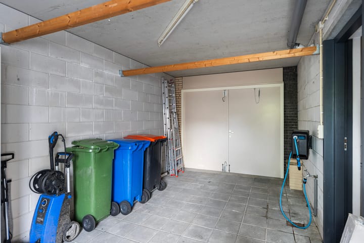 Tussenwoning te koop: Lünenstraat 11, Zwolle