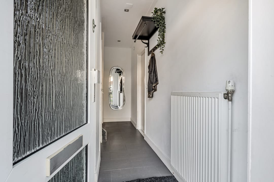 Photo 11 of Westhemstraat 13