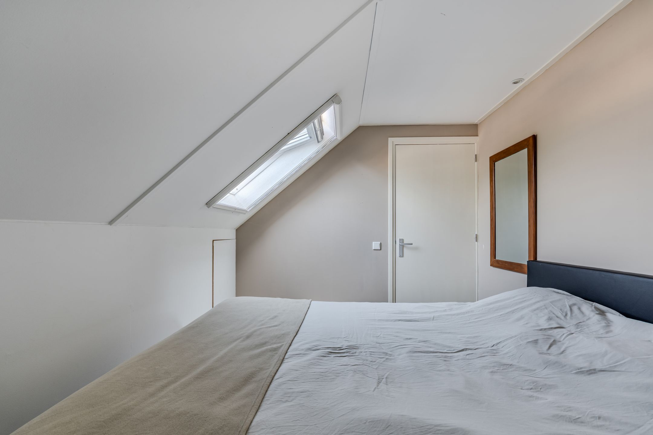Photo 42 of Westhemstraat 13