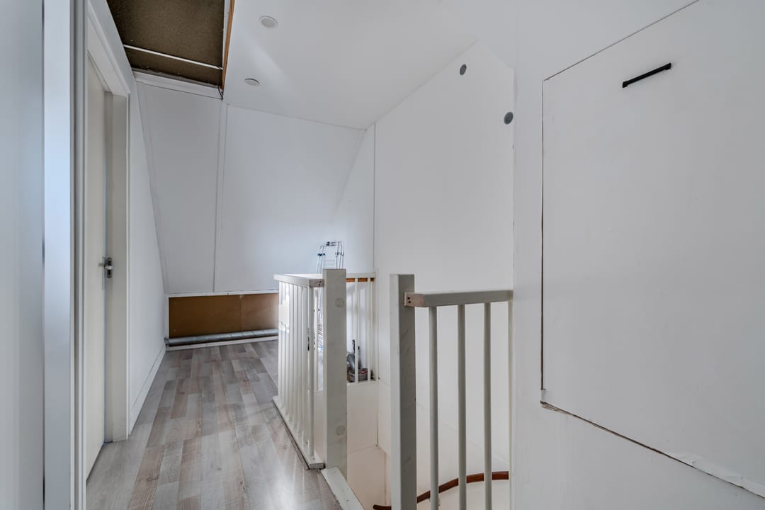 Photo 38 of Westhemstraat 13