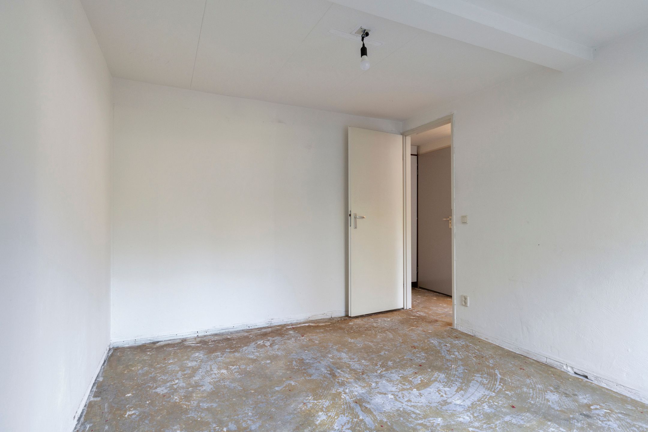 Foto 15 van Oostzanerdijk 114