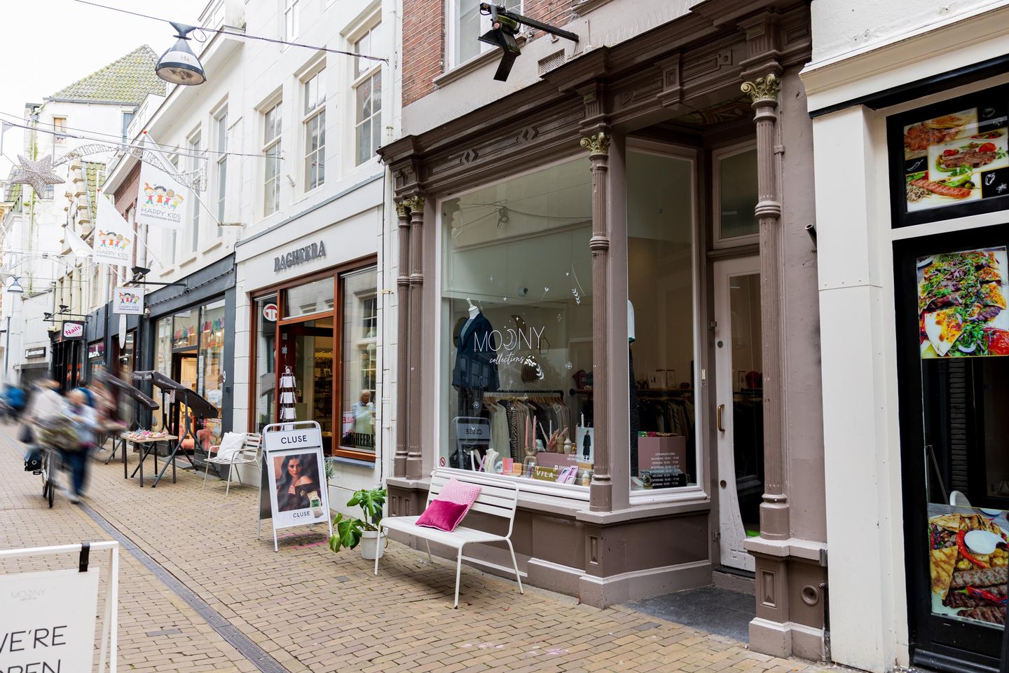 View photo 2 of Roggenstraat 13