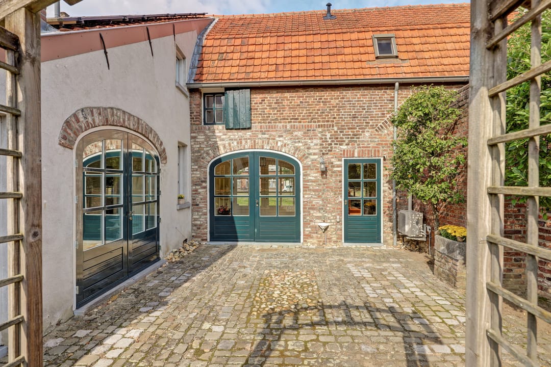 Foto 46 van Kerkstraat 10